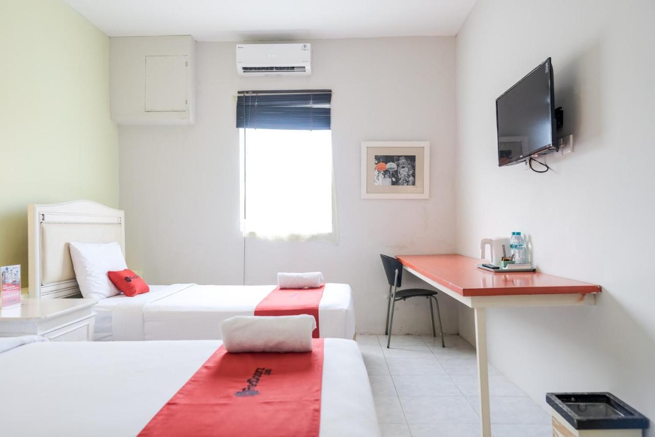 Reddoorz Plus At Sunrise Hotel Sanur ภายนอก รูปภาพ